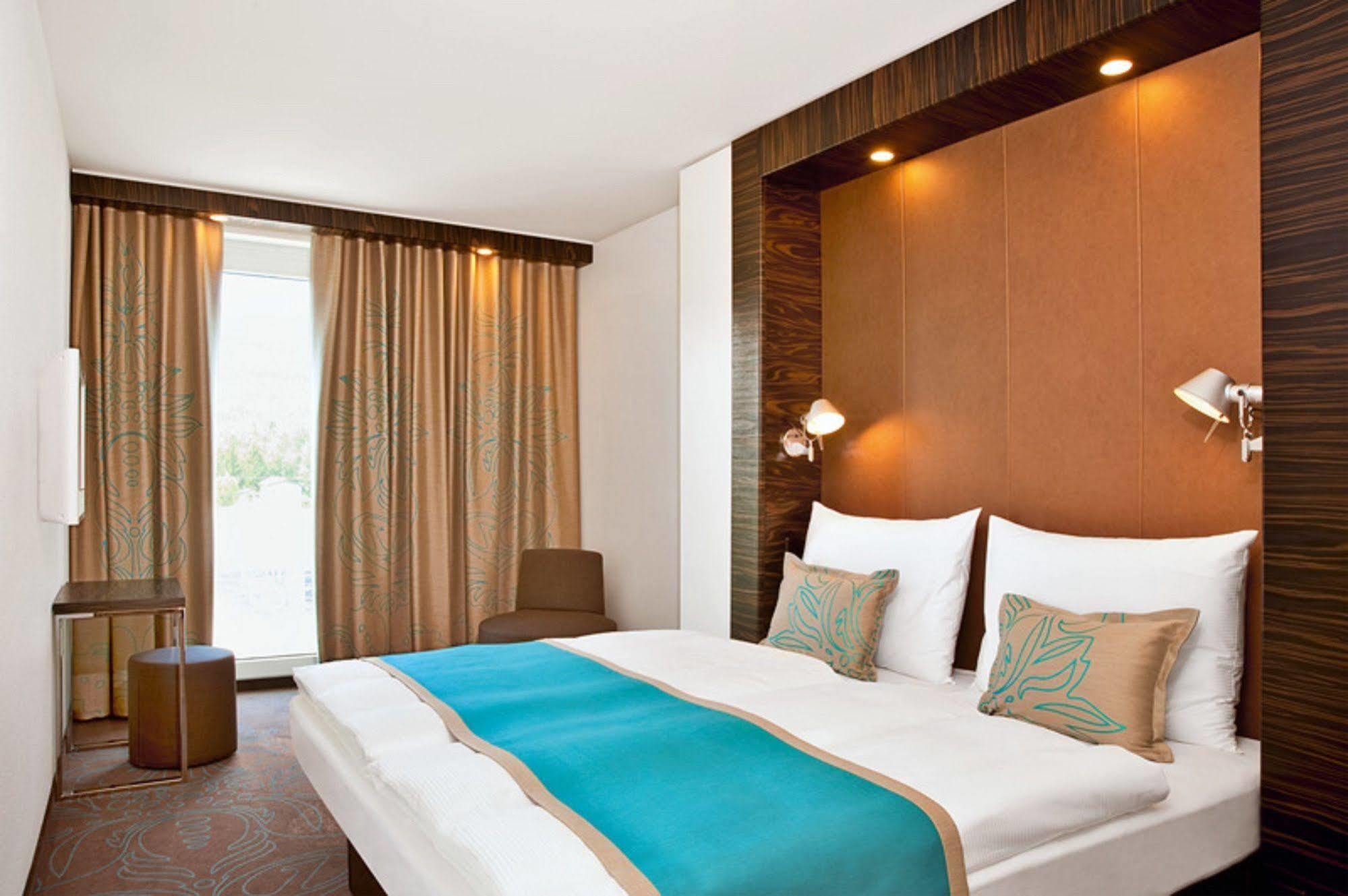 Motel One Muenchen-Garching Гархинг-бай-Мюнхен Номер фото